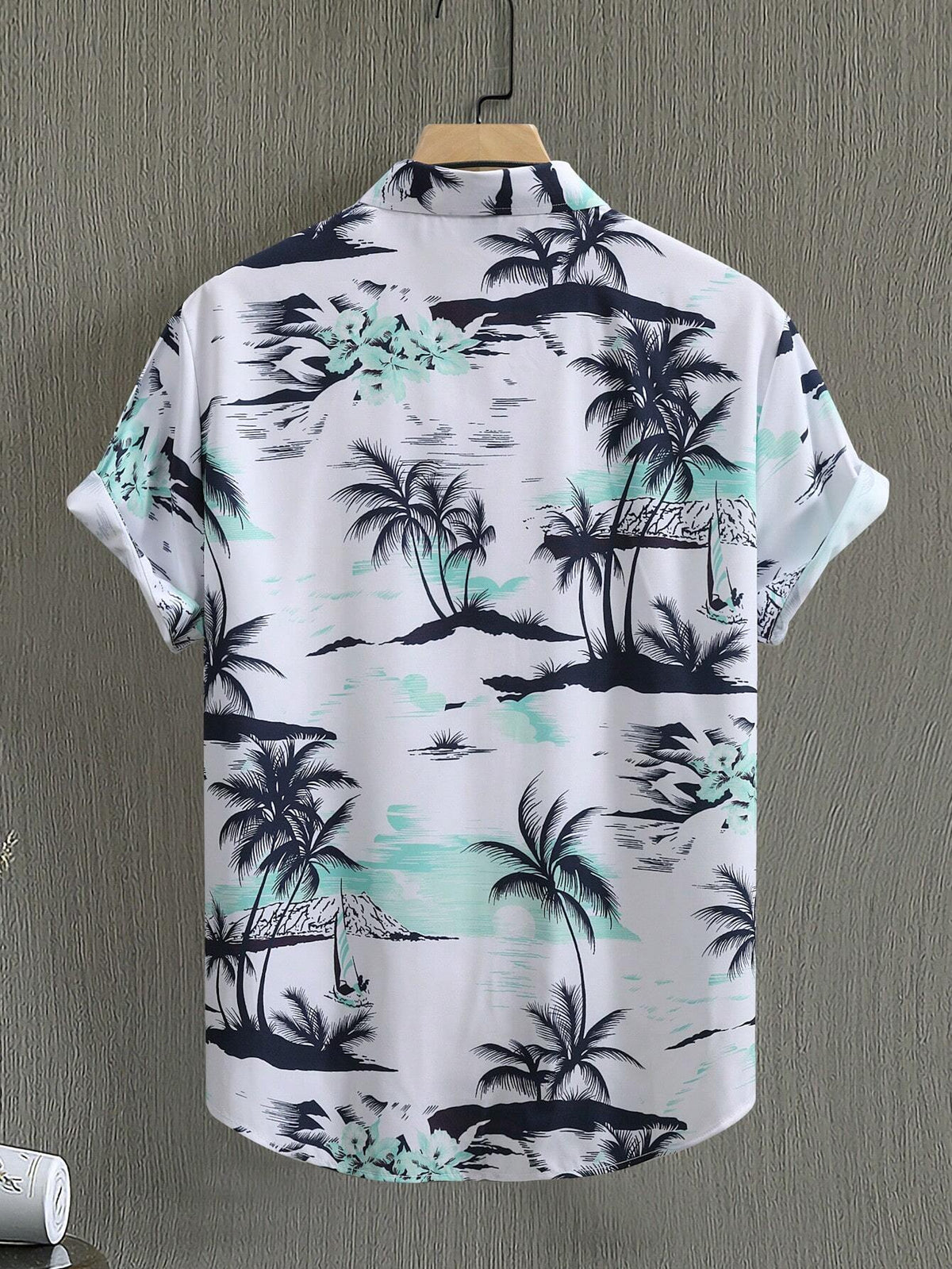 Genlund Men Summer Holiday Style Casual Short Sleeve Shirt Palm Tree Print Baggy Button up Graphic Colorful Vacation Shirt