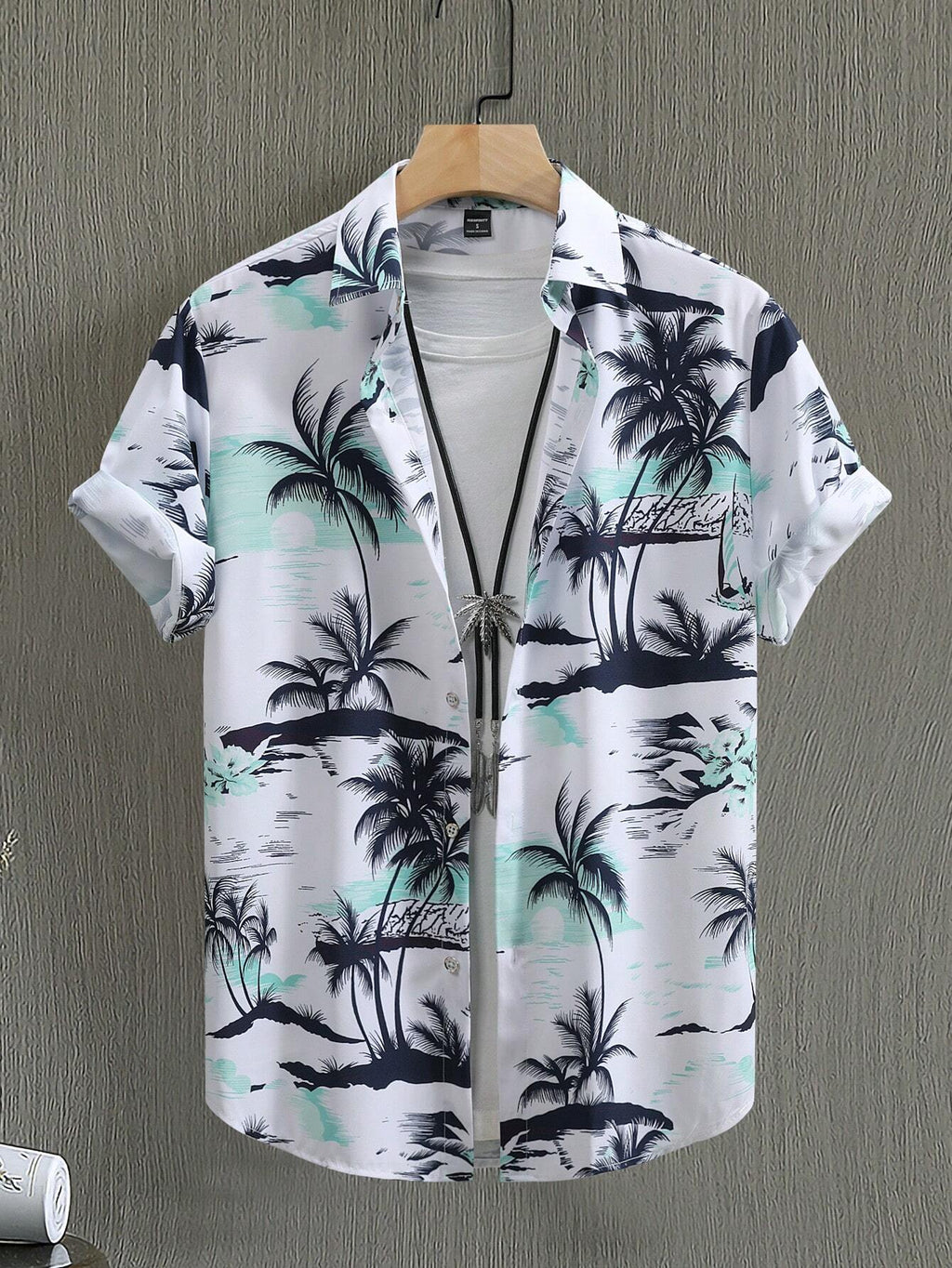 Genlund Men Summer Holiday Style Casual Short Sleeve Shirt Palm Tree Print Baggy Button up Graphic Colorful Vacation Shirt